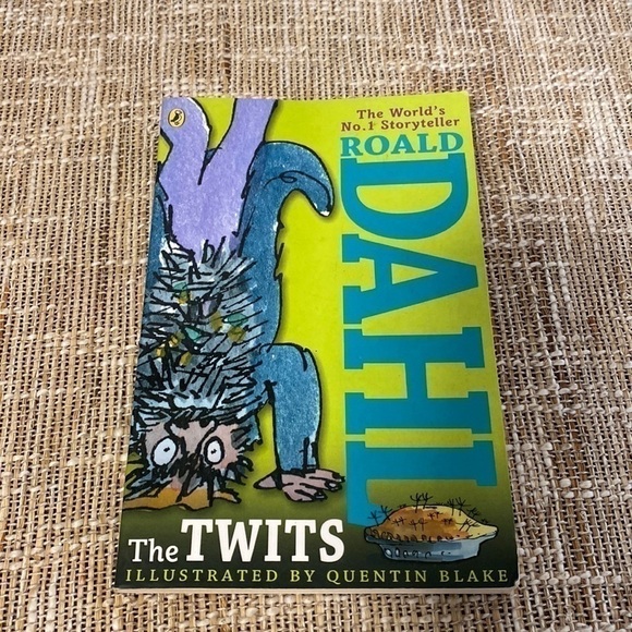 Ronald Dahl The Twits Paperback Book - Picture 1 of 4